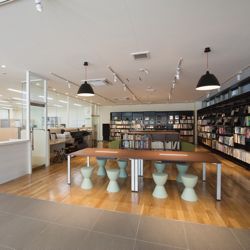 �L�����p�X�c�A�[