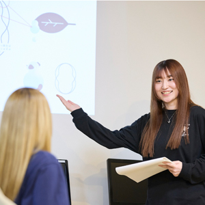 �O���t�B�b�N�f�U�C���R�[�X