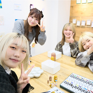 �����f�U�C���R�[�X