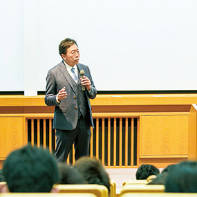 �����l���������A�N�e�B�u�E���[�j���O