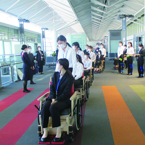 �G�A���C���v���O����