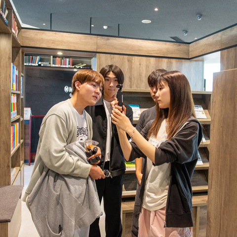 ����}�[�P�e�B���O���H�����w����