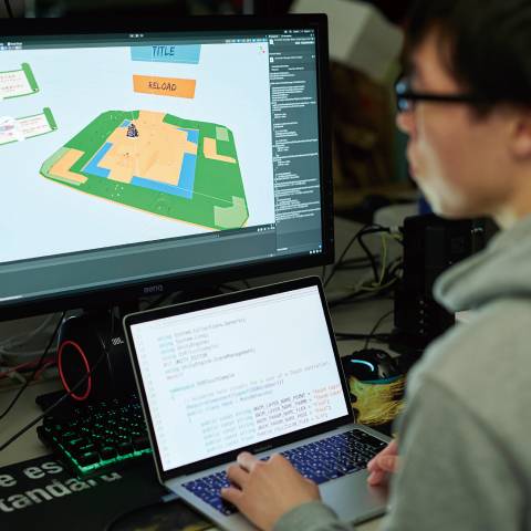 �f�W�^���Q�[��������剉�K