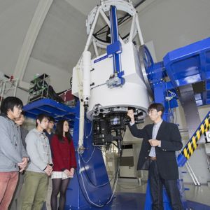 �F���ϑ��E��͎��K