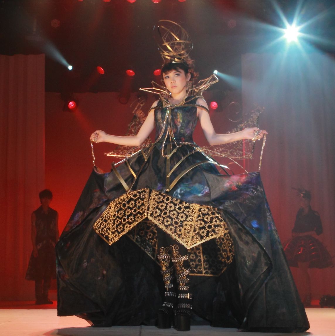 ���N�w�����s���t�@�b�V�����V���[