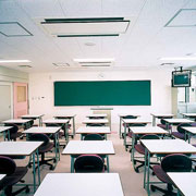 ���l���Ŏ��Ƃ��s������