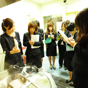 ���K��ʂ��Č����m��