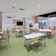 ���[�j���O�E�R�����Y�Ŋ����Ɍ�