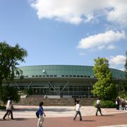 �������΂Ɉ͂܂ꂽ�L�����p�X