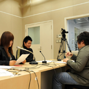 ���f�B�A�Z���^�[�Ń��W�I�ԑg����