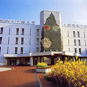 ���W����X�ɗ��n�A���i�L�����p�X