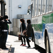 �X�N�[���o�X�������ŗ��p�ł��܂�