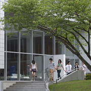 �i�Ϗ܂ɑI��I���f�B�A�Z���^�[