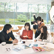 �G��������w�ׂ�R�[�X��