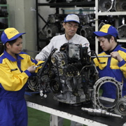 �搶�Ƃ̋������߂��Ĉ��S