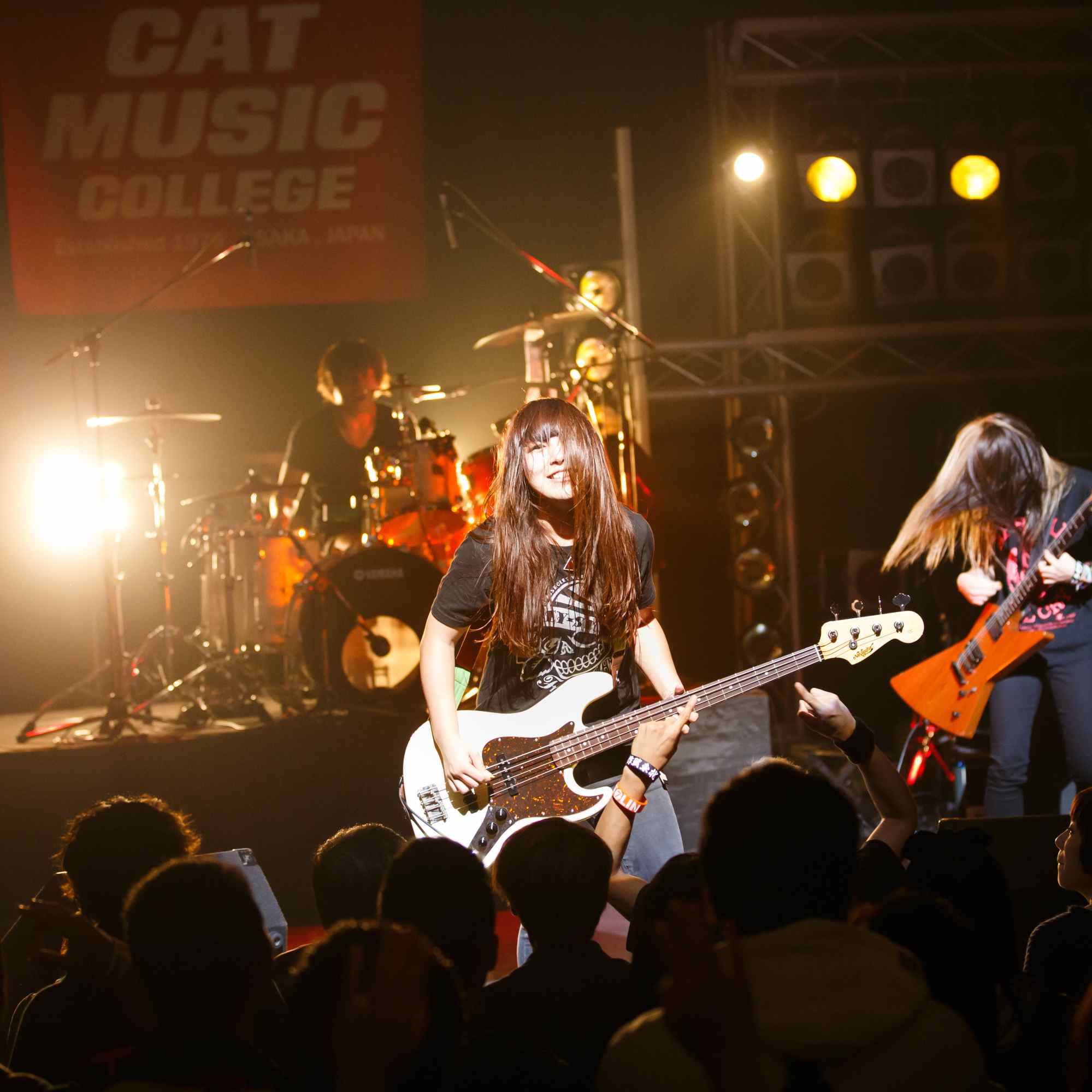 �w���R���T�[�g�z�[���Ń��C�u�J��