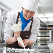 �������Ǝ������i��