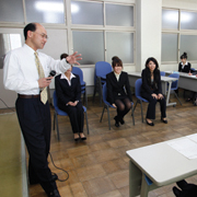 ���H�I�A�E�x���Ŗ����T�|�[�g