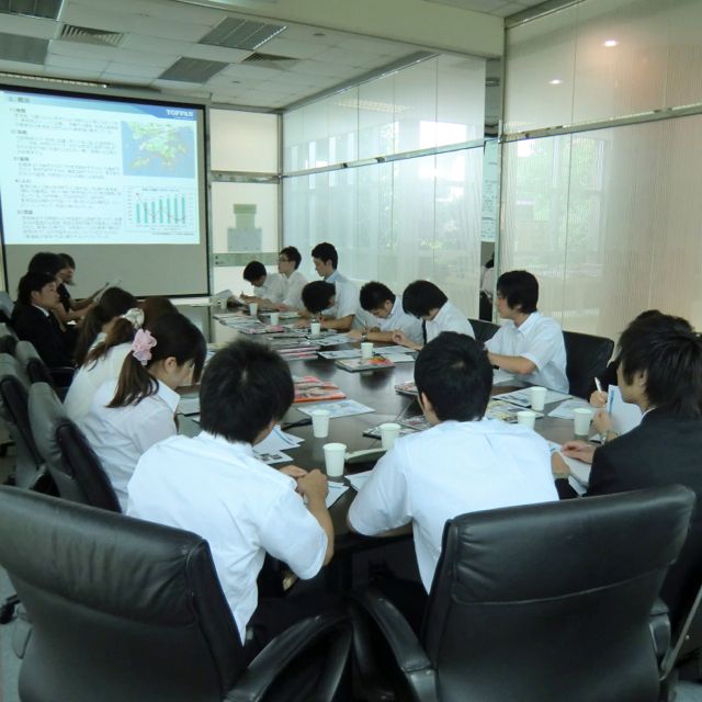 �[��������ƌ��C���x