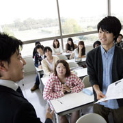 �����Ƃ̋������߂��w�K��