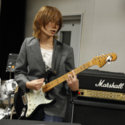 ���݊��̂���M�^���X�g�ɂȂ�