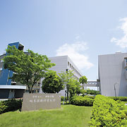 �ΖL���ȃL�����p�X�ɂ͊w�т��[��