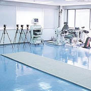 �O���������͑��u