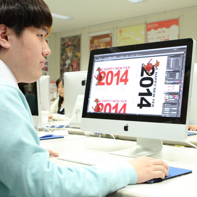 ���p�͂̂���N���G�C�^�[���琬