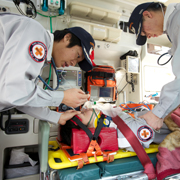 �~�}�~���ȃV�~�����[�V�������i