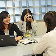 ���y�G����Web���삪�w�ׂ�I