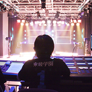 �Ɩ��̃X�y�V�����X�g�ɁI