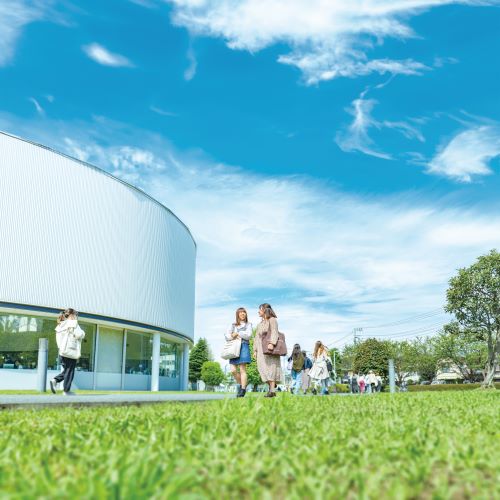 �w�Z�̓��F3