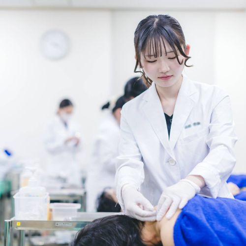 �w�Z�̓��F3