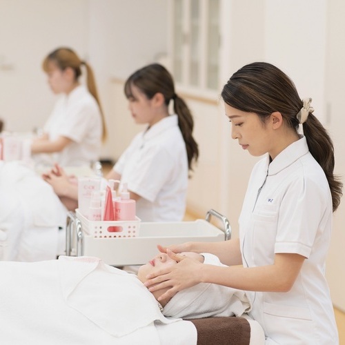 �w�Z�̓��F2