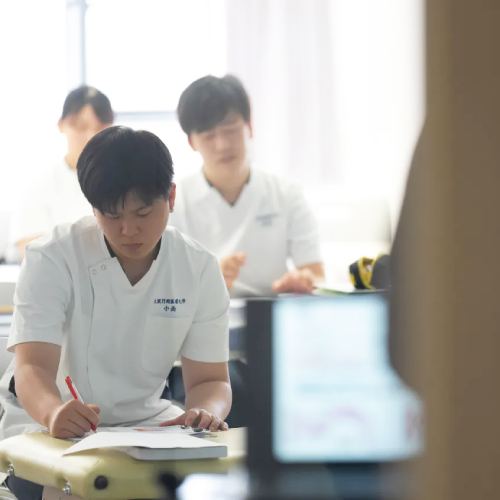 �w�Z�̓��F3