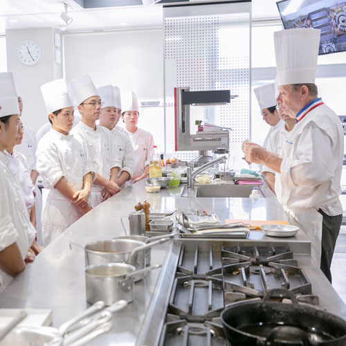 �w�Z�̓��F2