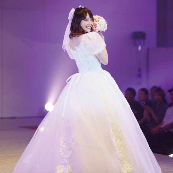 �R���{�V���[(�u���C�_���E�z�e����)