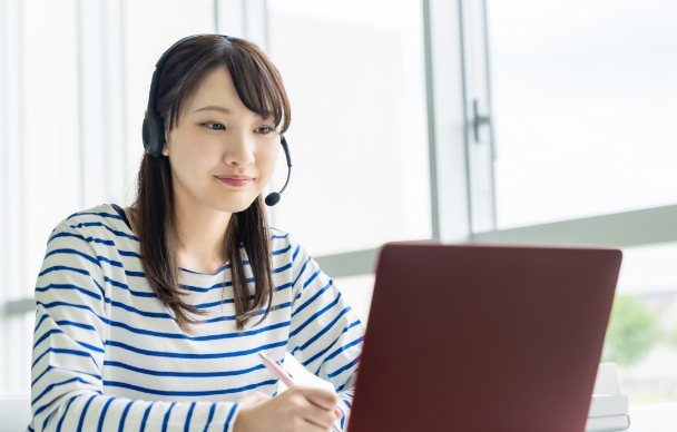 �I�����C���w�Z������