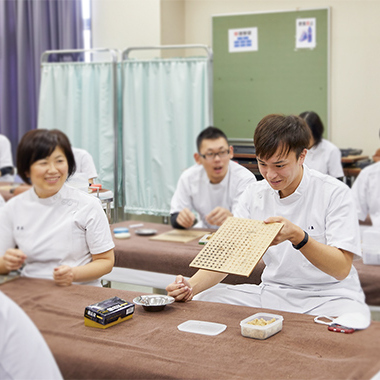 �y�I���ȁz�i�C�g�I�[�v���L�����p�X