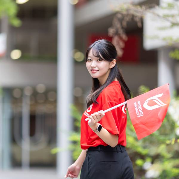 �H�̃I�[�v���L�����p�X�i�[���L�����p�X���j