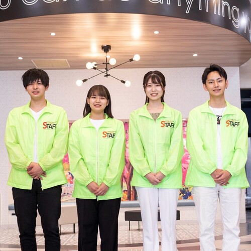 �I�[�v���L�����p�X���w�Z������