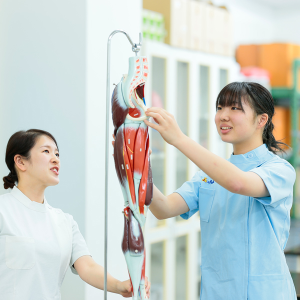 �̊����ƌ^�I�[�v���L�����p�X