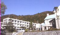 �ɍ������w�Z