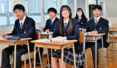 �����w�������w�Z