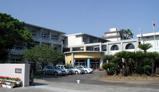 ��q�������w�Z